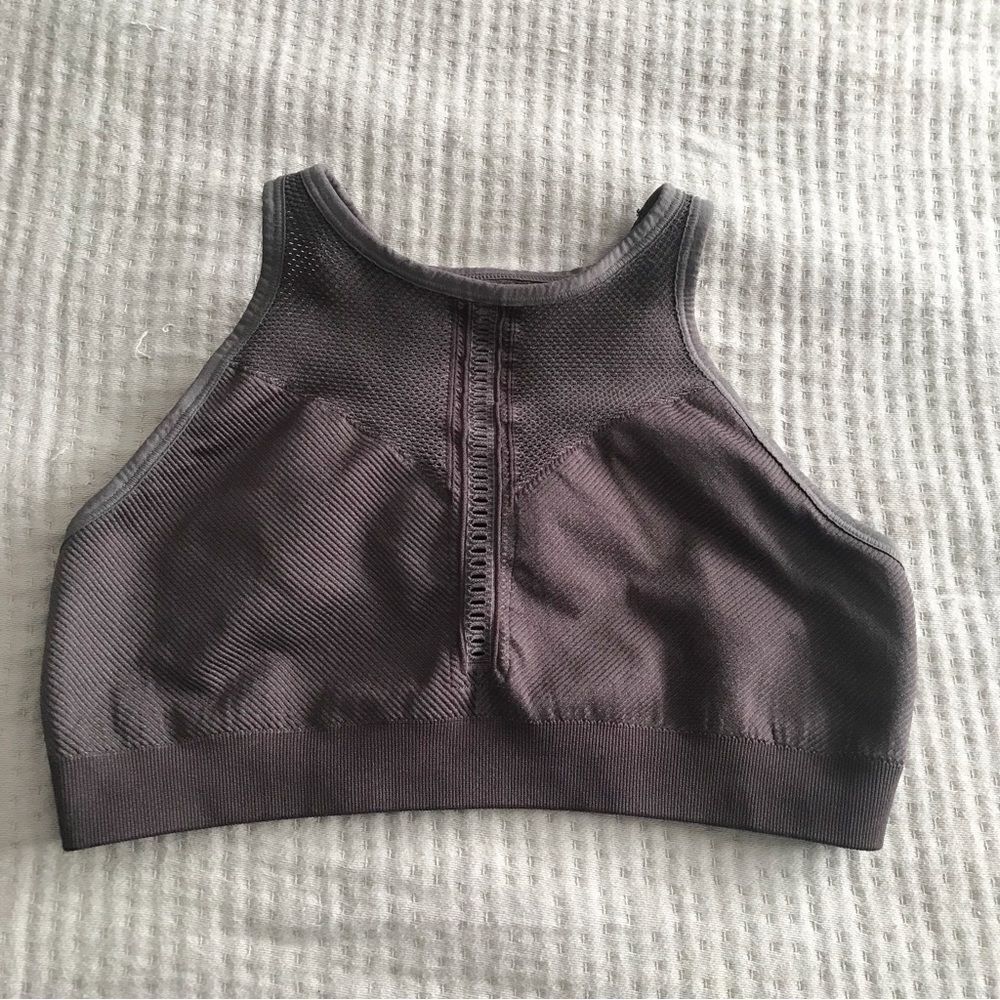 New NUX Racerback Sports Bra Medium Gray High Neck Shredded Cutout Halter